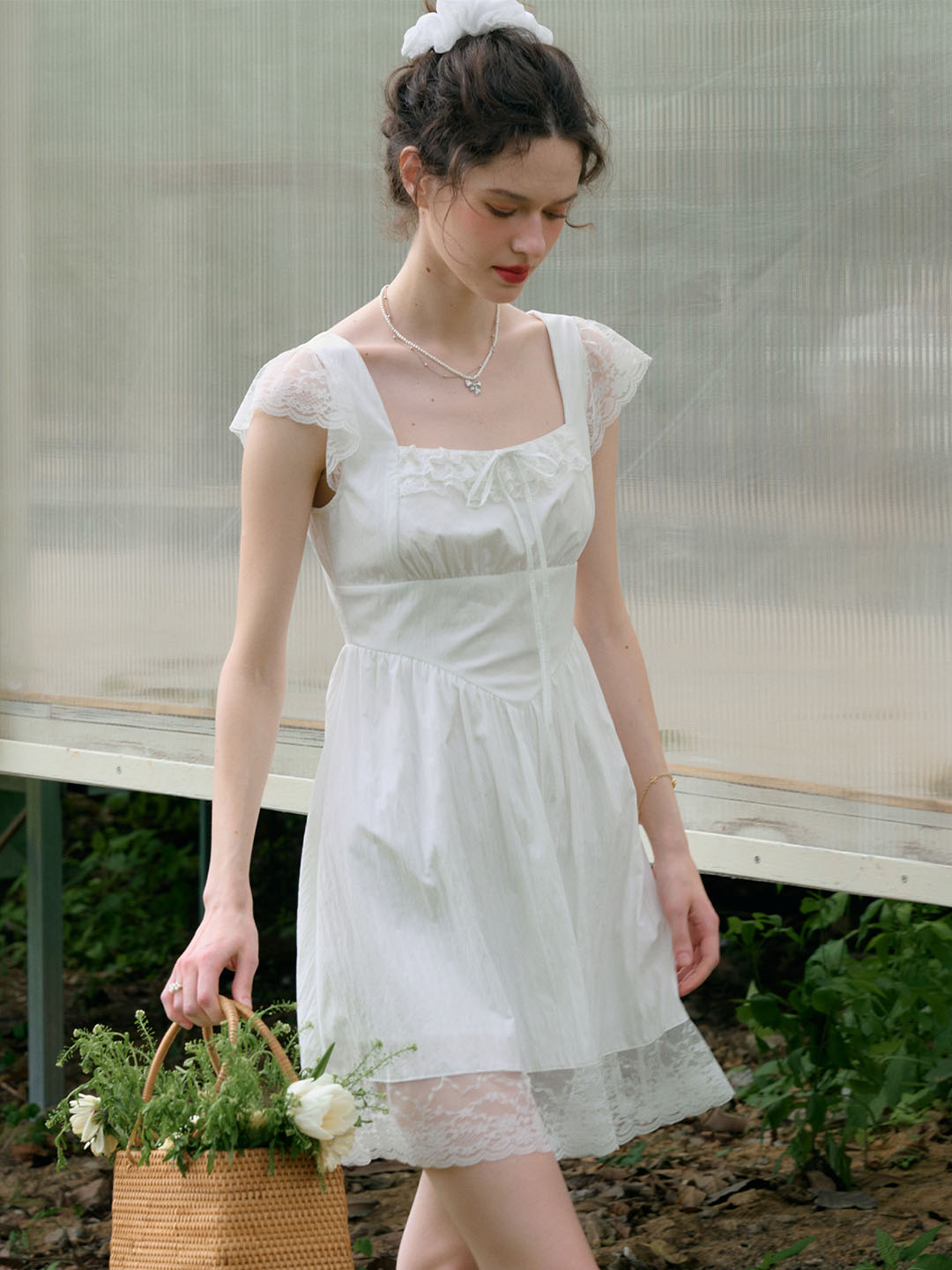 【Final Sale】Emmy Sweet Bow Square Neck Lace Splicing Dress