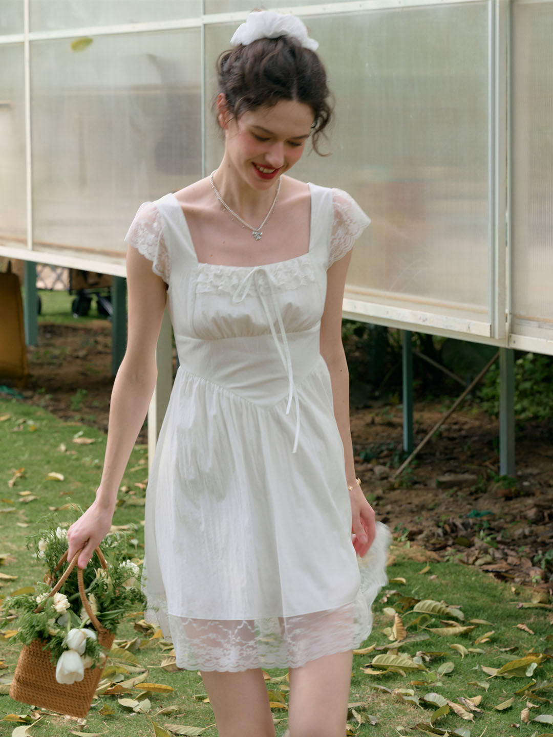 【Final Sale】Emmy Sweet Bow Square Neck Lace Splicing Dress
