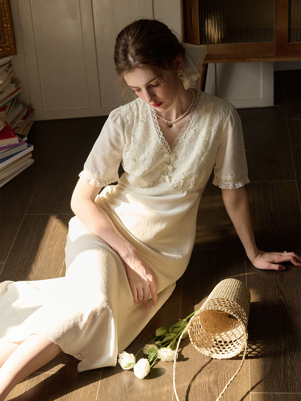 【Final Sale】Talia Romantic Rose Lace Bow V-neck Puff Sleeve Dress