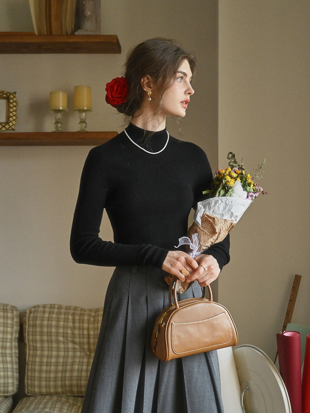 Erin 100% Wool Simple Mock Neck Slim Fit Sweater - Black