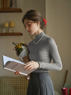 Erin 100% Wool Simple Mock Neck Slim Fit Sweater - Black