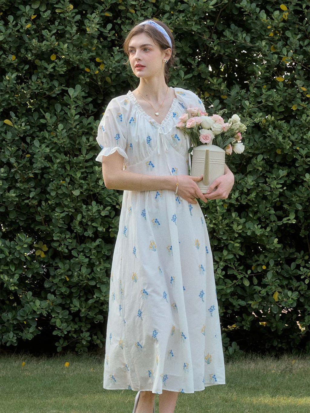 Jane Gypsophila Embroidered Floral V-neck Puff Sleeve Cotton Dress