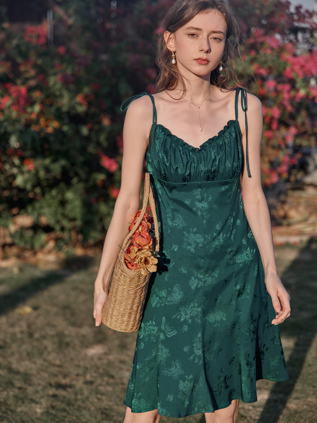 【Final Sale】Jennifer Ruffled V-neck Slip Dress