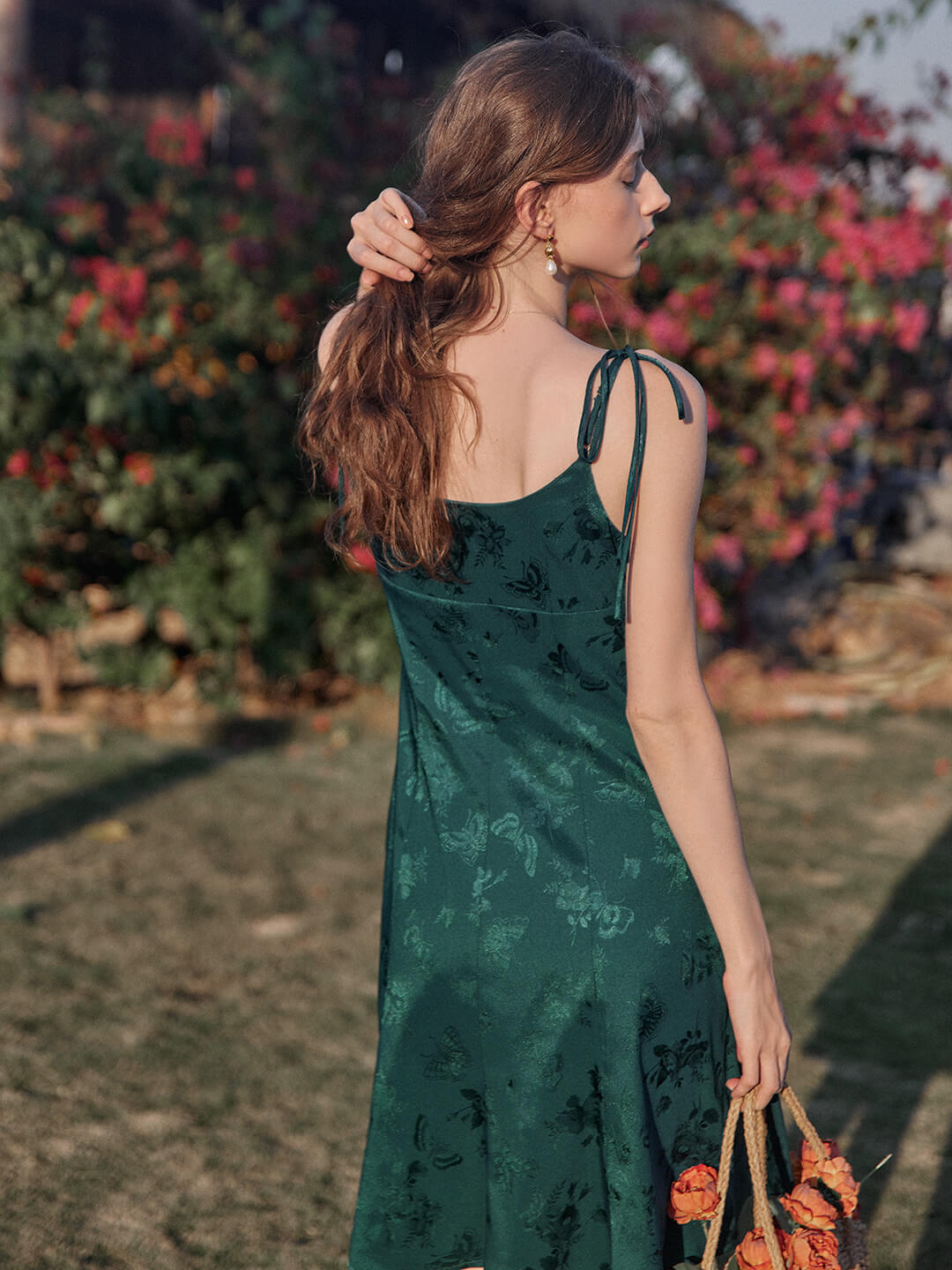 【Final Sale】Jennifer Ruffled V-neck Slip Dress