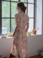 【Final Sale】Stormi Charming V-neck Lace Trimmed Floral Print Dress