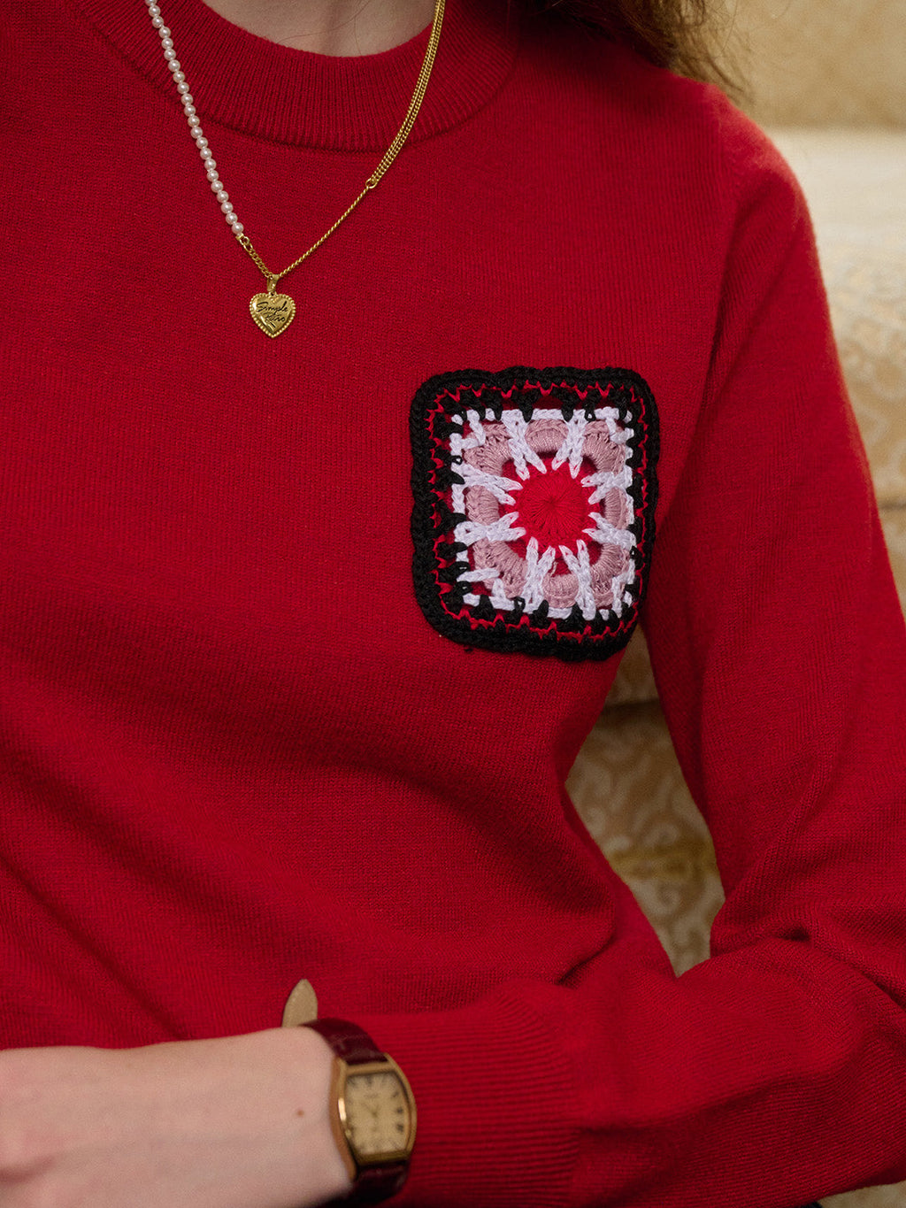 【Final Sale】Cadence Ribbed Round Neck Contrasting Embroidery Sweater