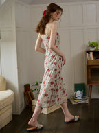 【Final Sale】Kaia Romantic Rose Print Slim Fit Slip Dress