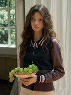 【Final Sale】Dahlia Clashing Colours Doll Neck Bowknot Pullover Sweater