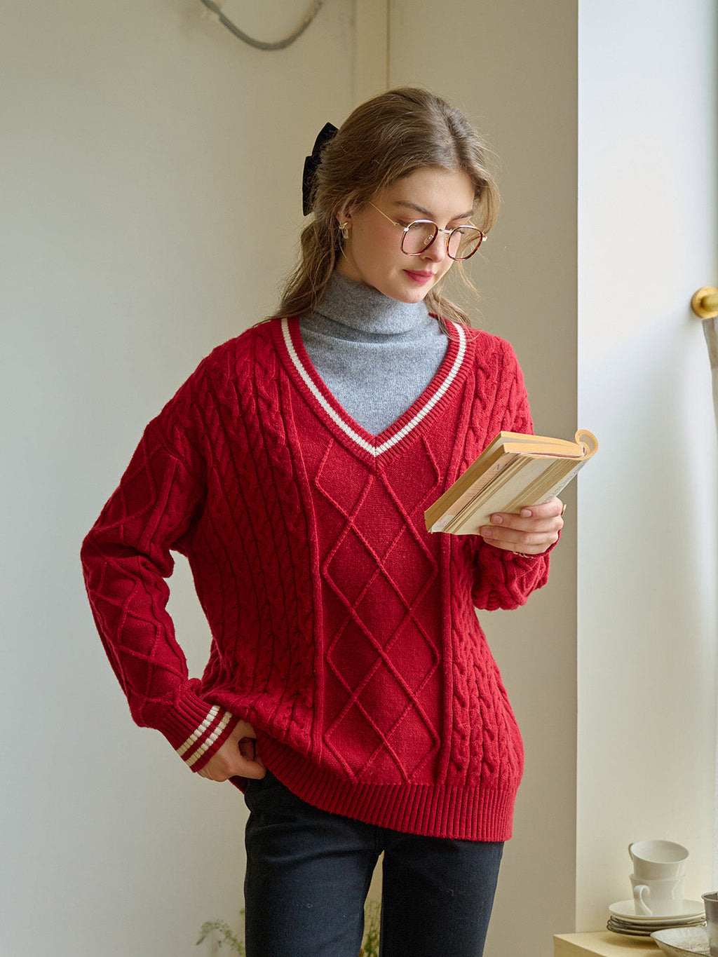 【Final Sale】Reese V-Neck Constraing Ribbed Wool Sweater - Red