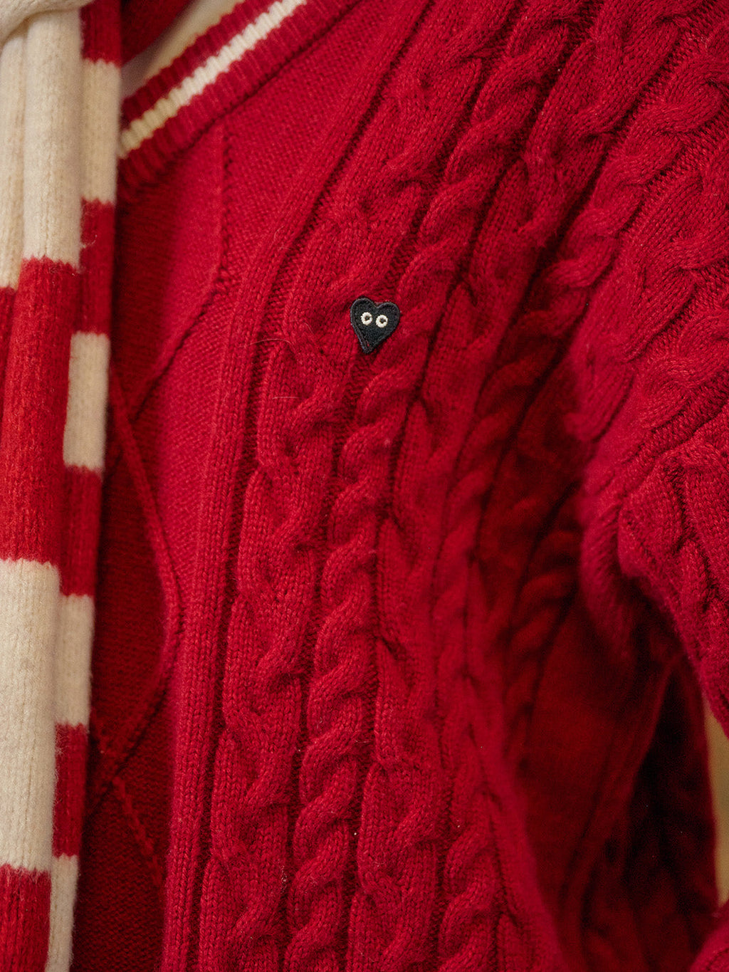【Final Sale】Reese V-Neck Constraing Ribbed Wool Sweater - Red