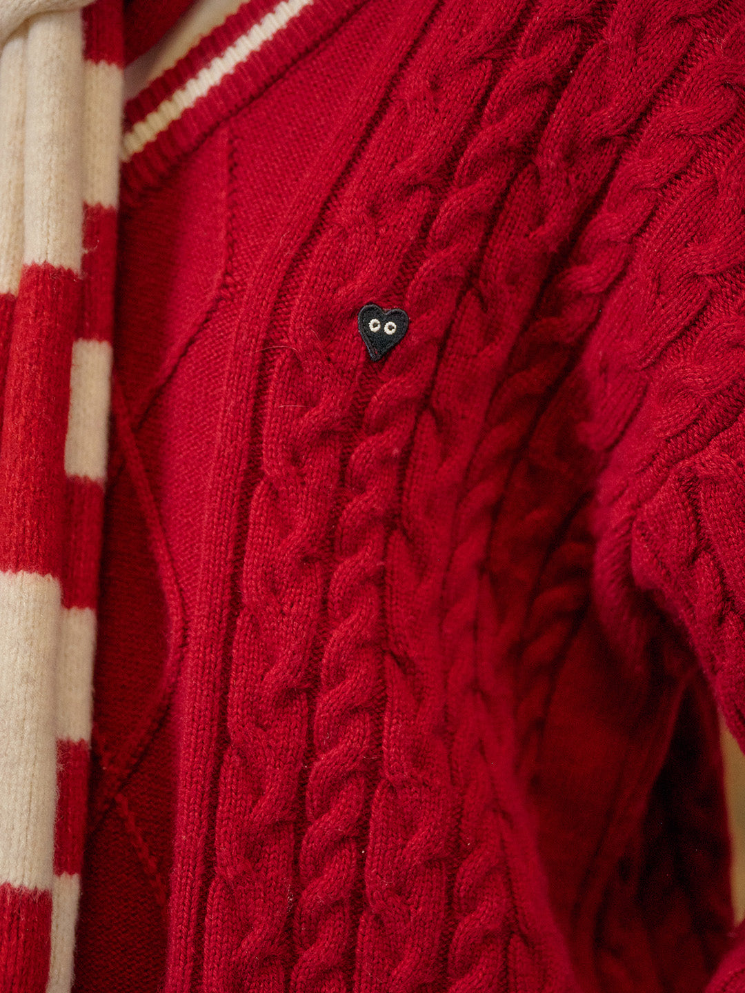 【Final Sale】Reese V-Neck Constraing Ribbed Wool Sweater - Red