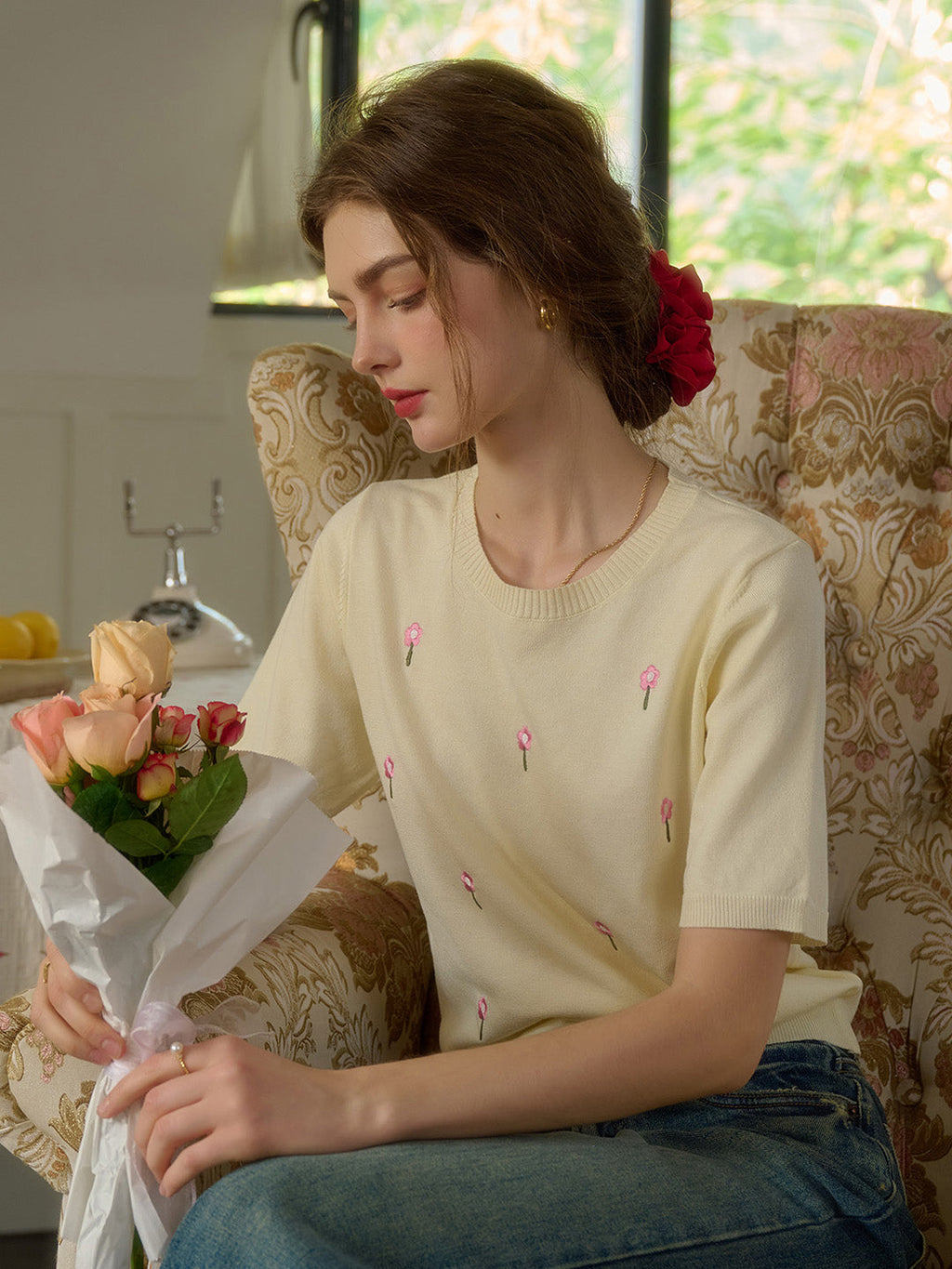 【Final Sale】Lillie Round Neck Embroidery Knit Top