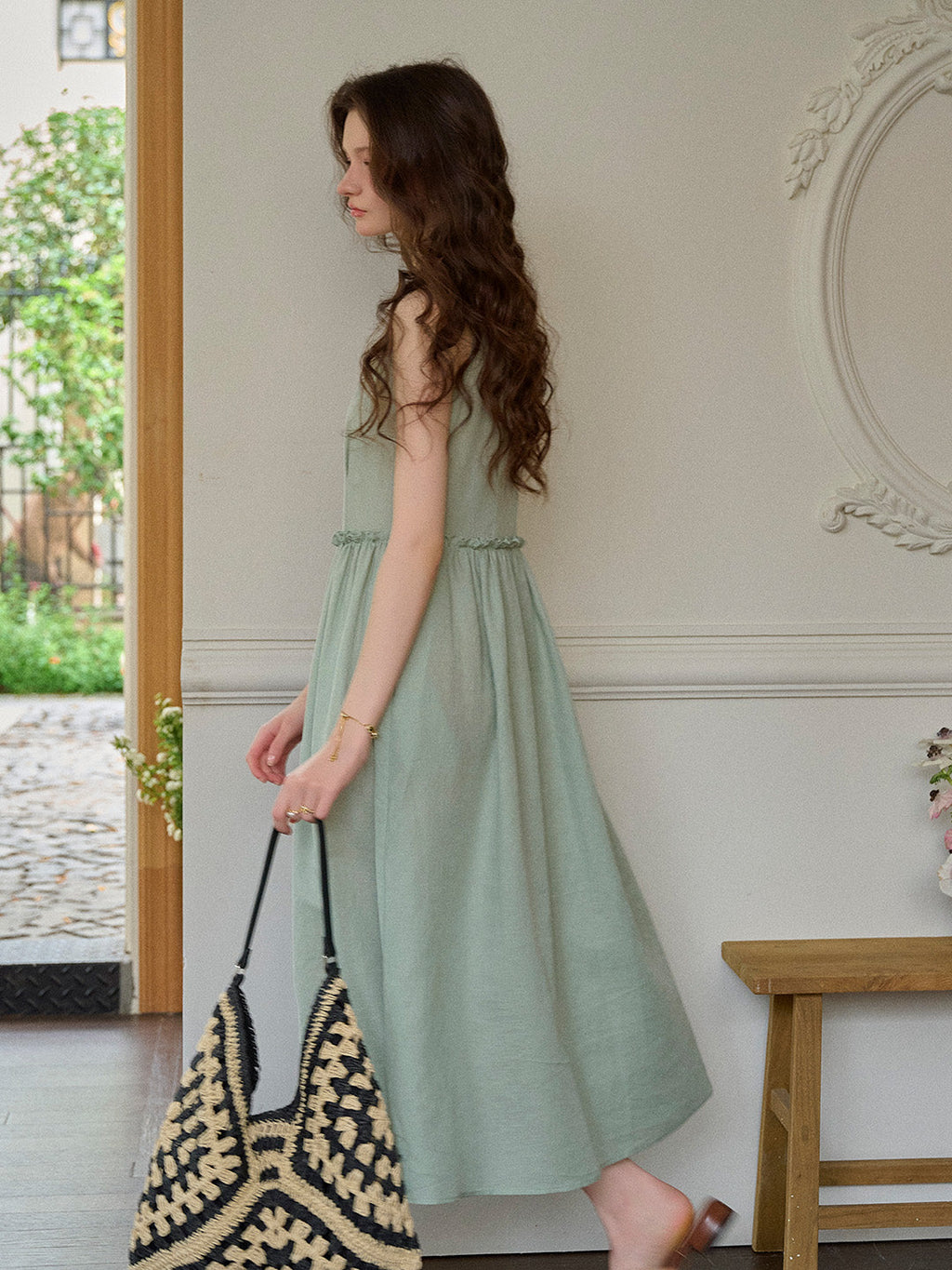 Irene Round Neck Waist Sleeveless Dress