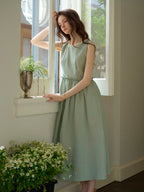 Irene Round Neck Waist Sleeveless Dress