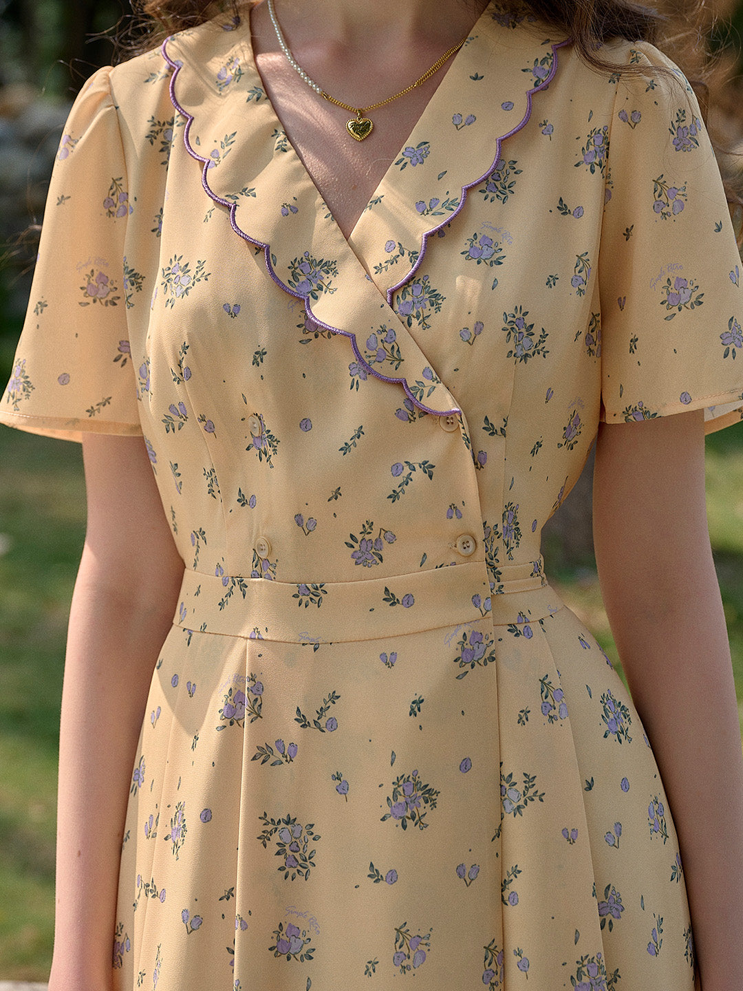 【Final Sale】Louisa Ruffle V-Neck Floral Waist Dress - Apricot