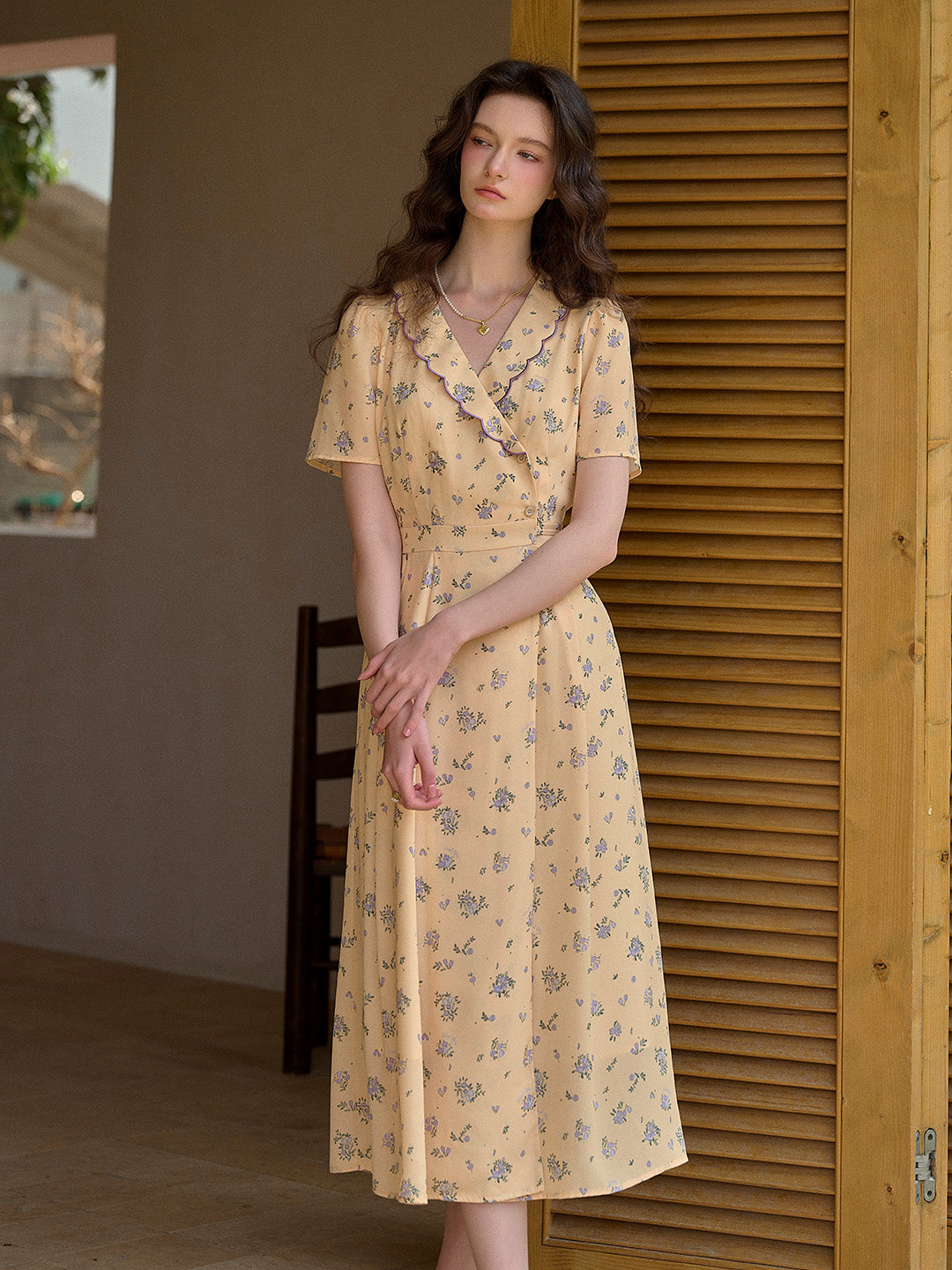 【Final Sale】Louisa Ruffle V-Neck Floral Waist Dress - Apricot