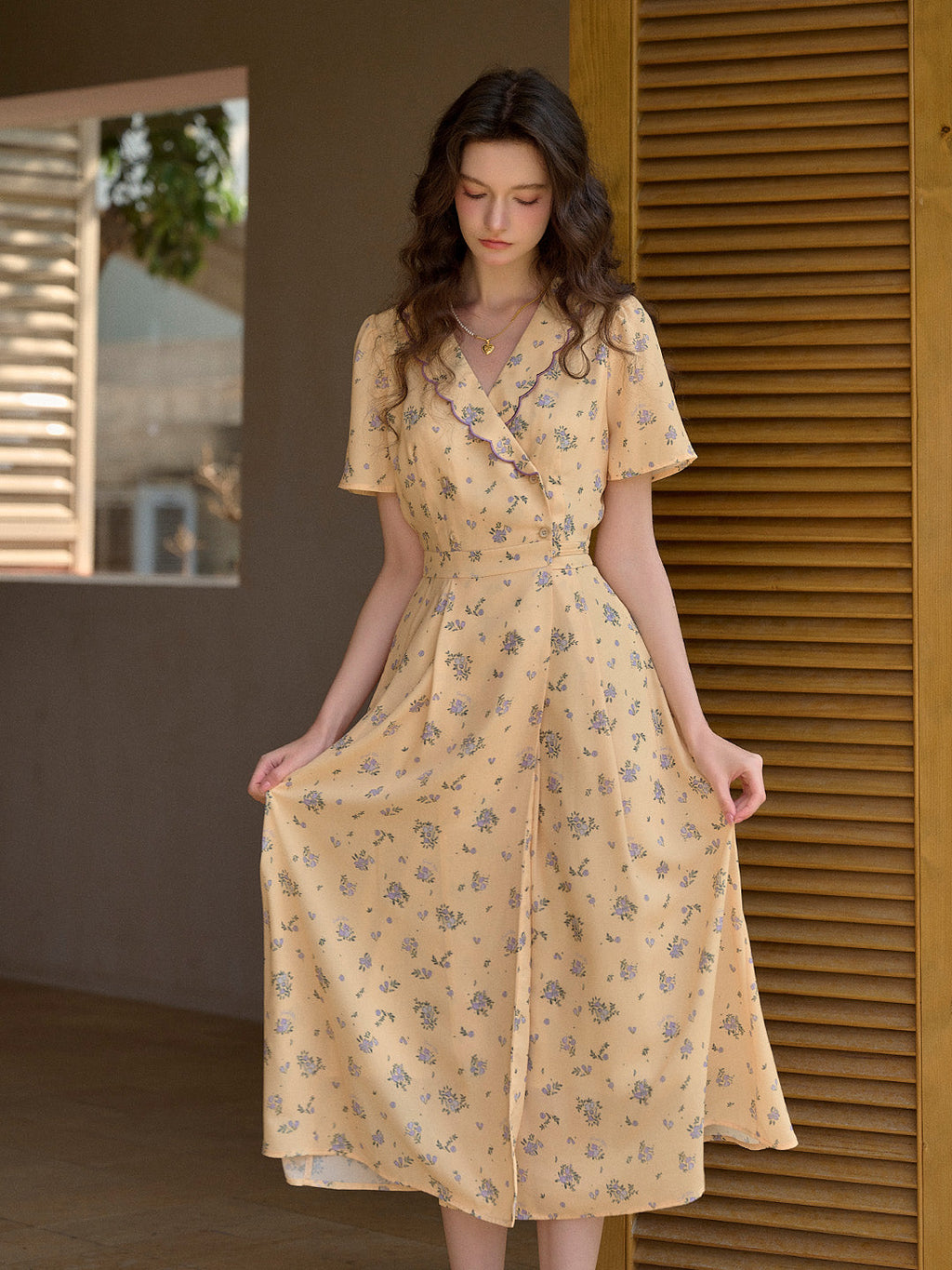 【Final Sale】Louisa Ruffle V-Neck Floral Waist Dress - Apricot