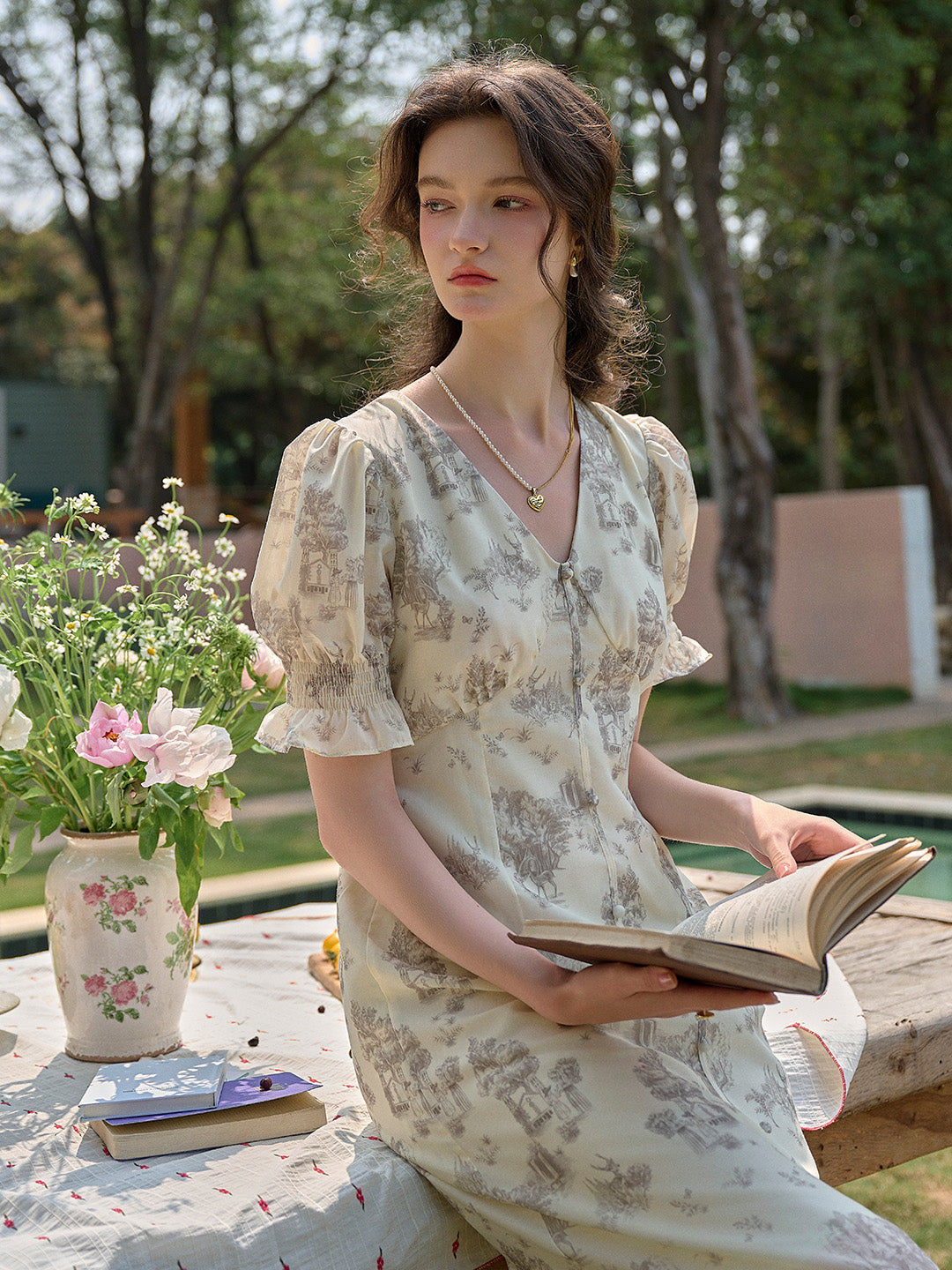 【Final Sale】Xena V-Neck Floral Puff Sleeve Dress - Red