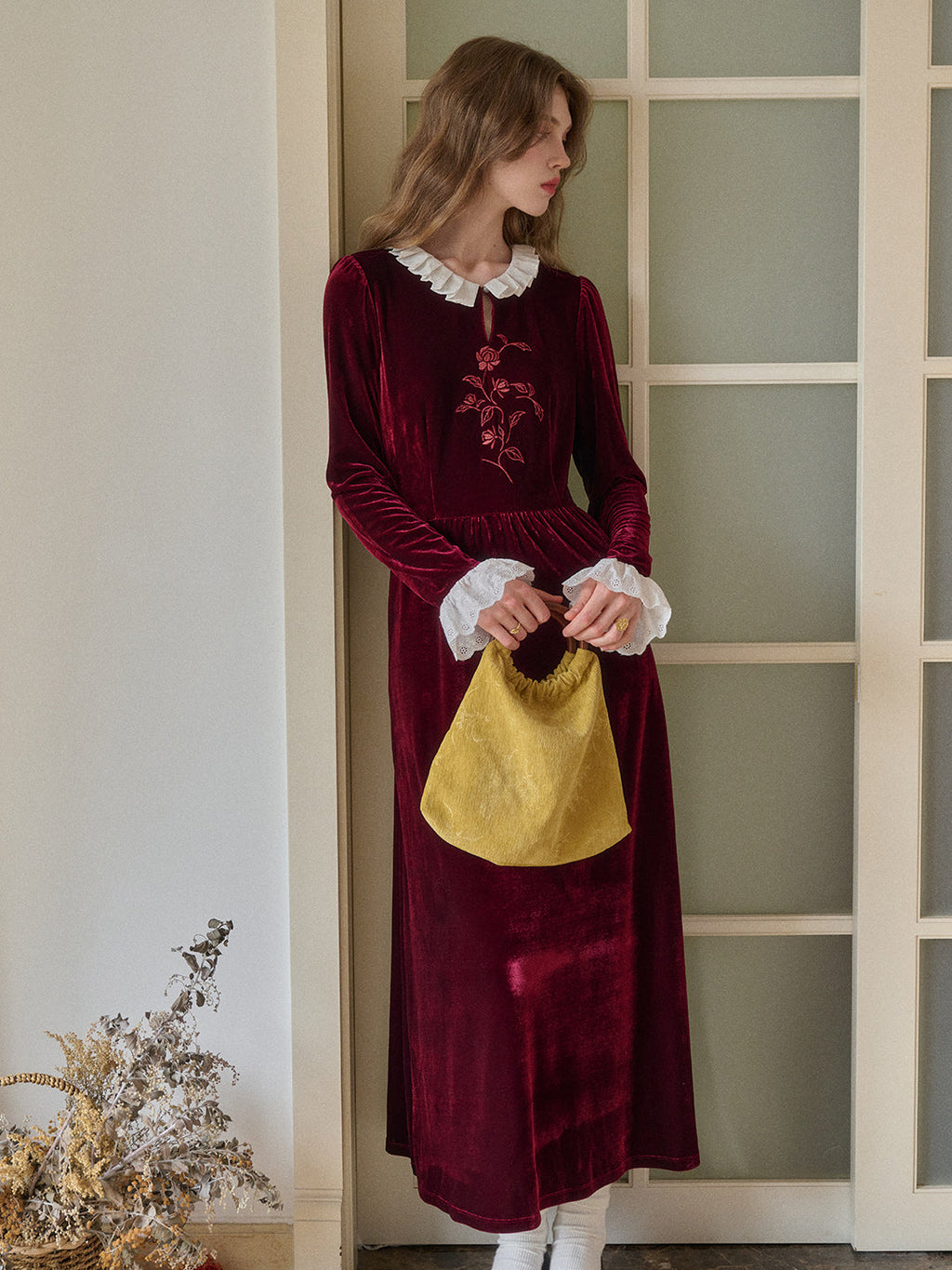 Aliana Round Neck Embroidery Velvet Dress