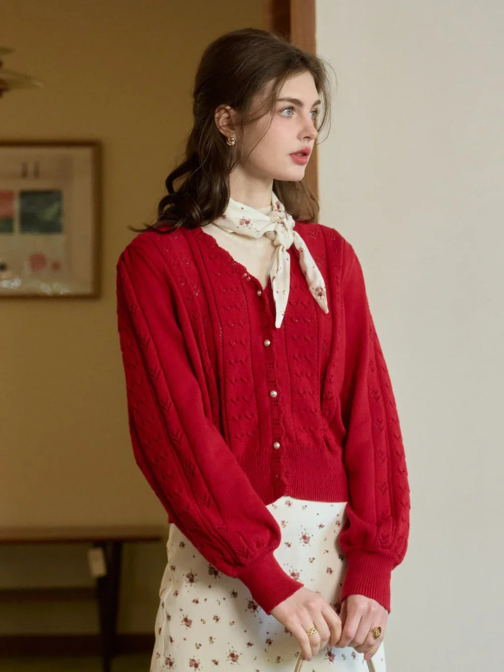 Amira Wave V-neck Cotton Knitted Cardigan