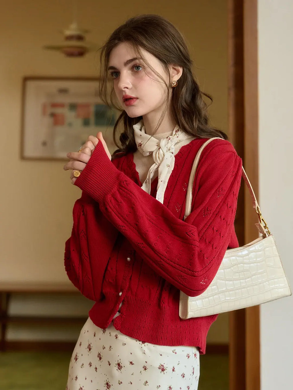 Amira Wave V-neck Cotton Knitted Cardigan