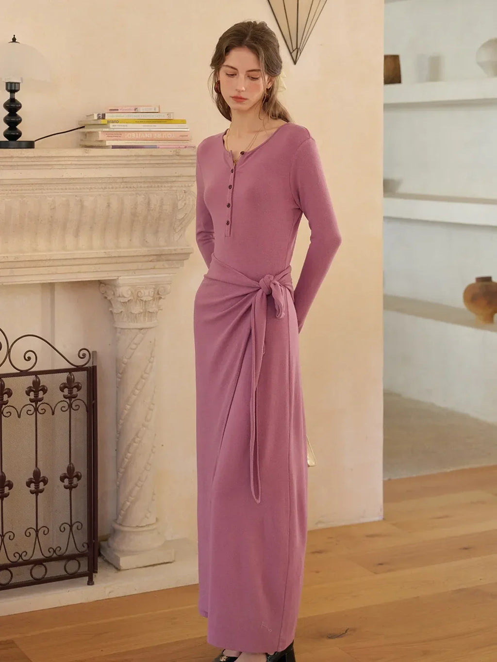 Cielo Rounc Neck Knot Dress