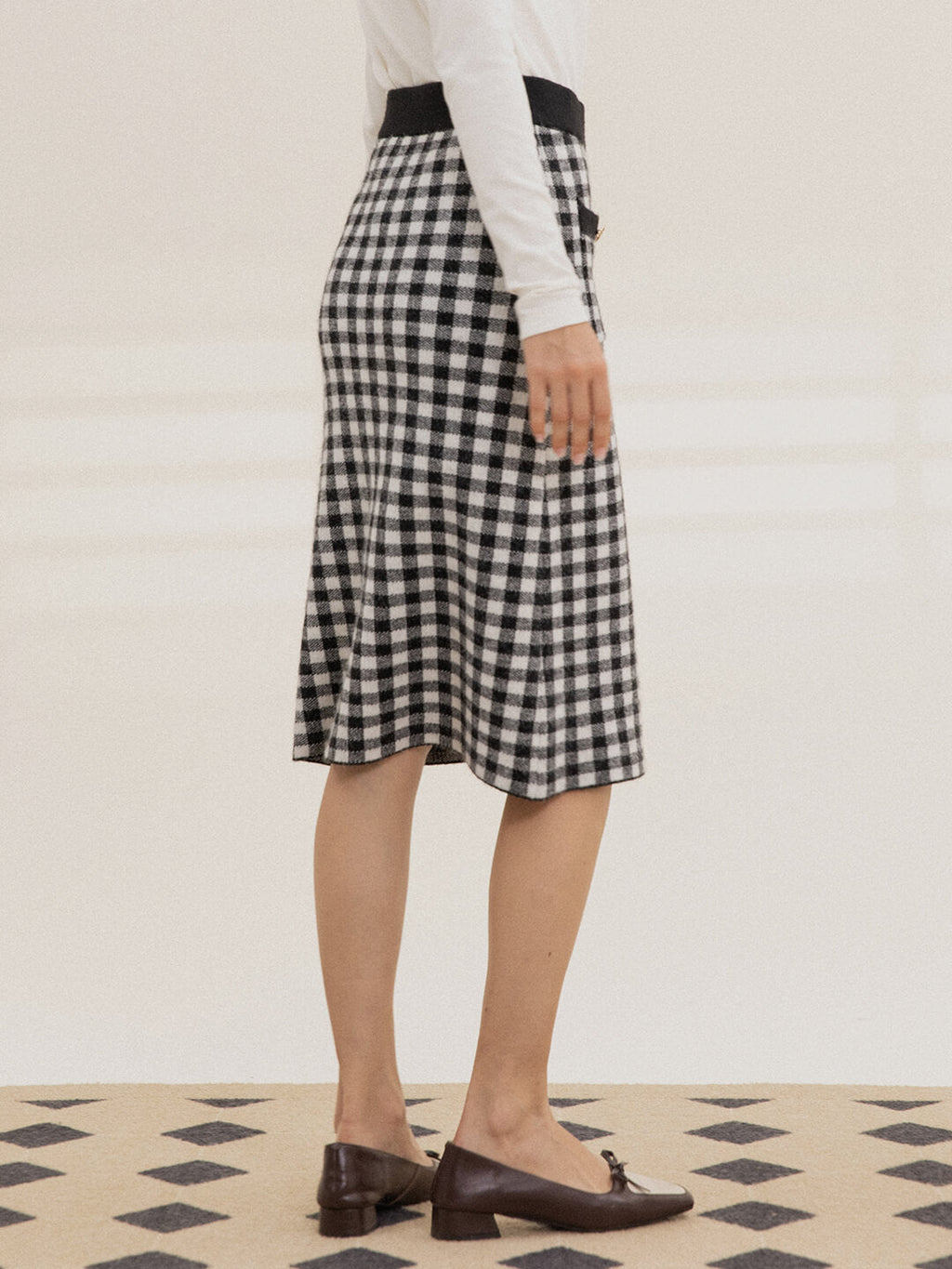 Ansley Checkerboard Black Midi Knitted Skirt