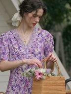 【Final Sale】Stormi Charming V-neck Lace Trimmed Floral Print Dress
