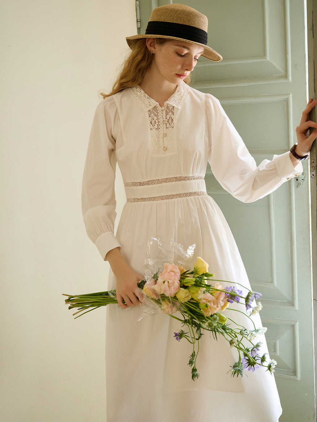 【Final Sale】Alaiya Lace Paneled Hollow Puff Sleeve Dress