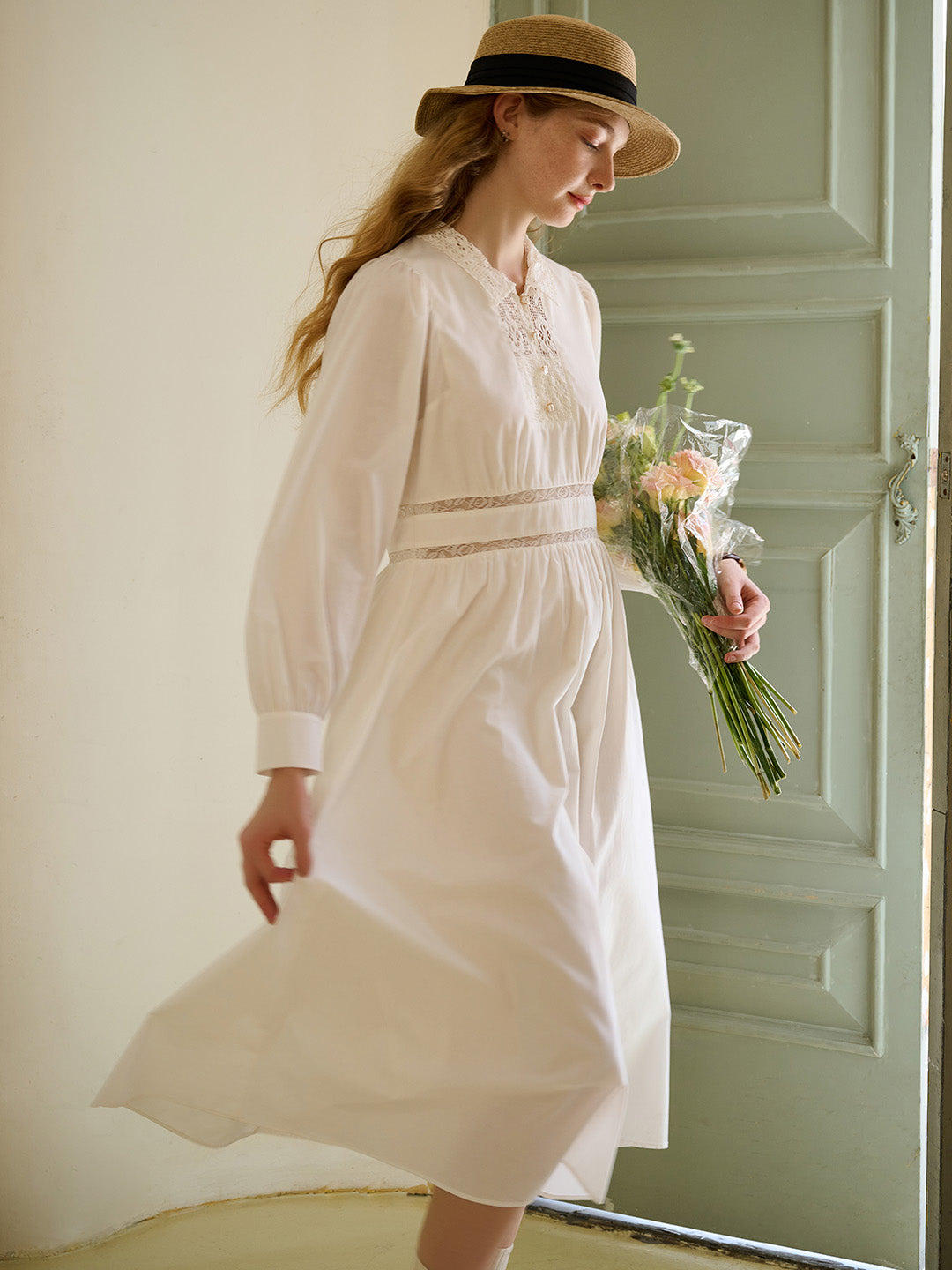 【Final Sale】Alaiya Lace Paneled Hollow Puff Sleeve Dress