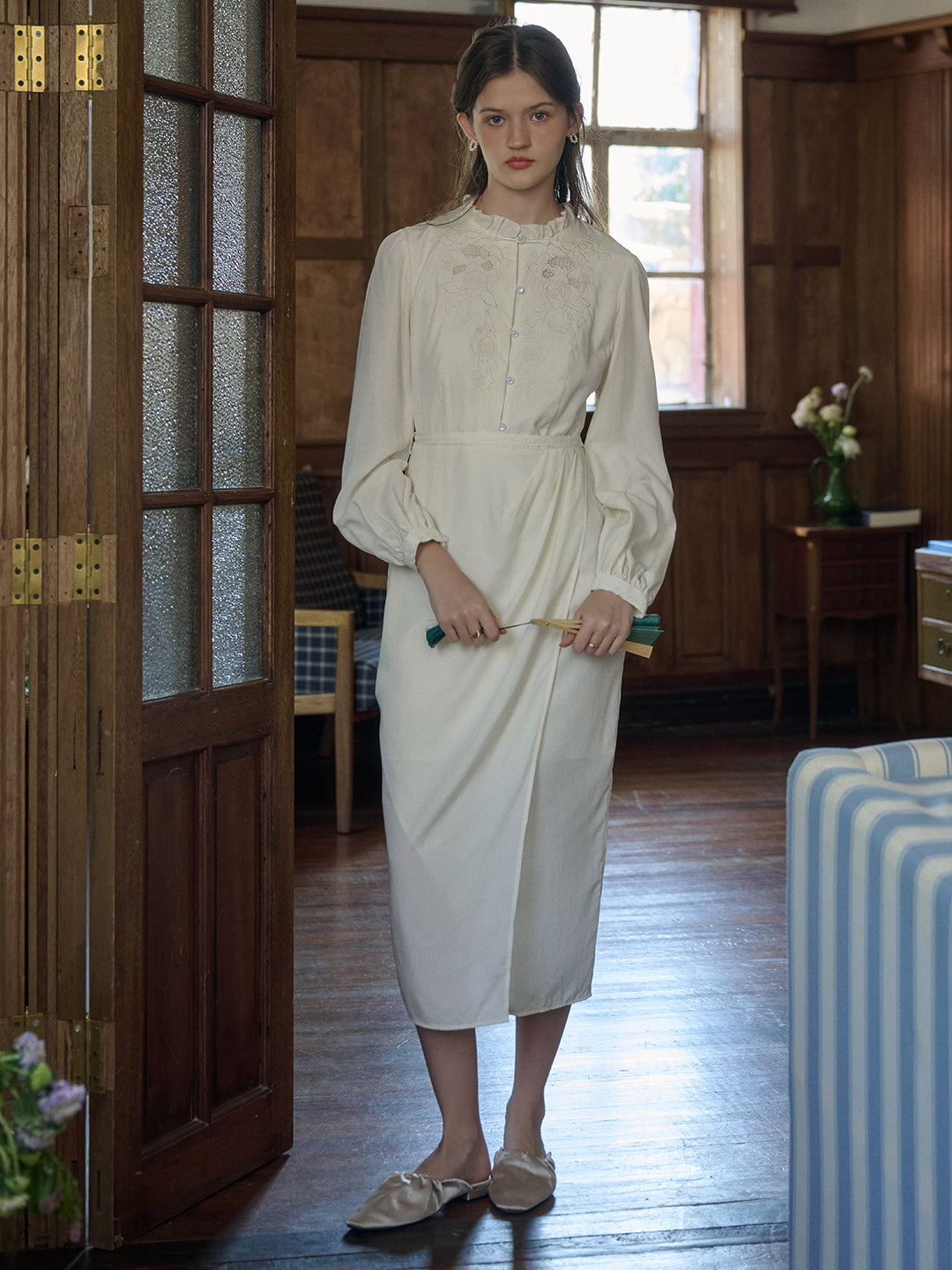 【Final Sale】Eve Trim Round Neck Hollow Rose Embroidered Lace Dress