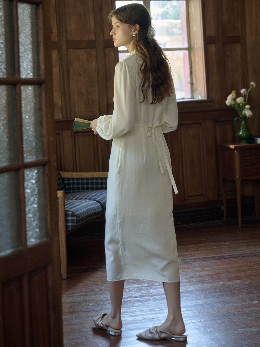 【Final Sale】Eve Trim Round Neck Hollow Rose Embroidered Lace Dress