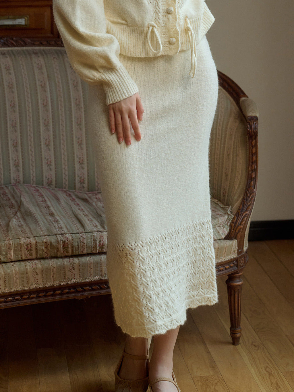【Final Sale】Charley Cutout Crocheted Hem Skirt
